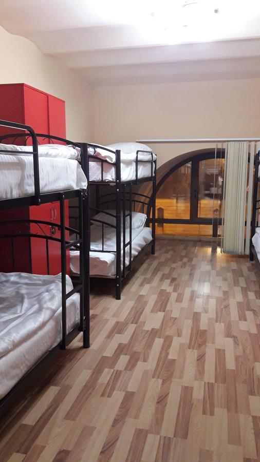 Loft Hostel Baku Ngoại thất bức ảnh