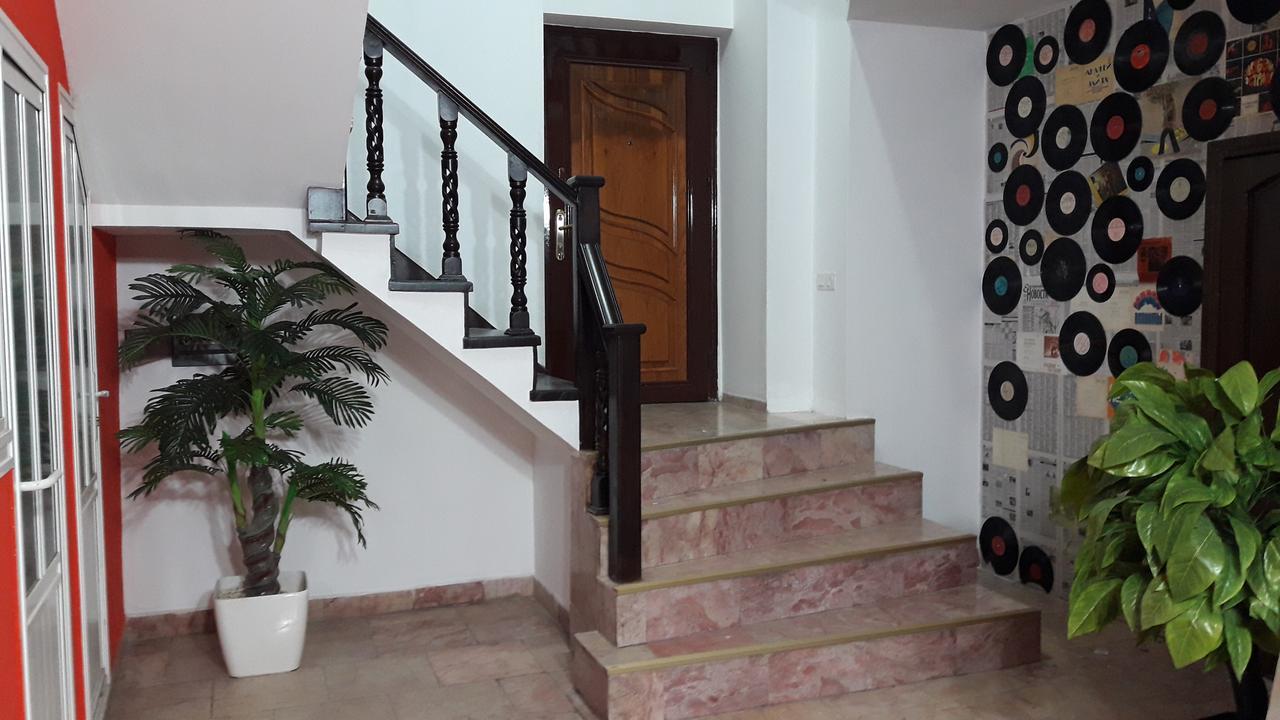 Loft Hostel Baku Ngoại thất bức ảnh