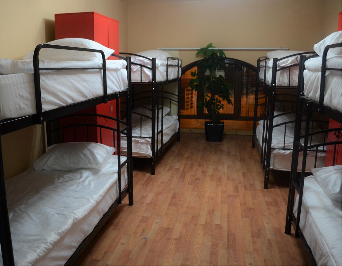 Loft Hostel Baku Ngoại thất bức ảnh