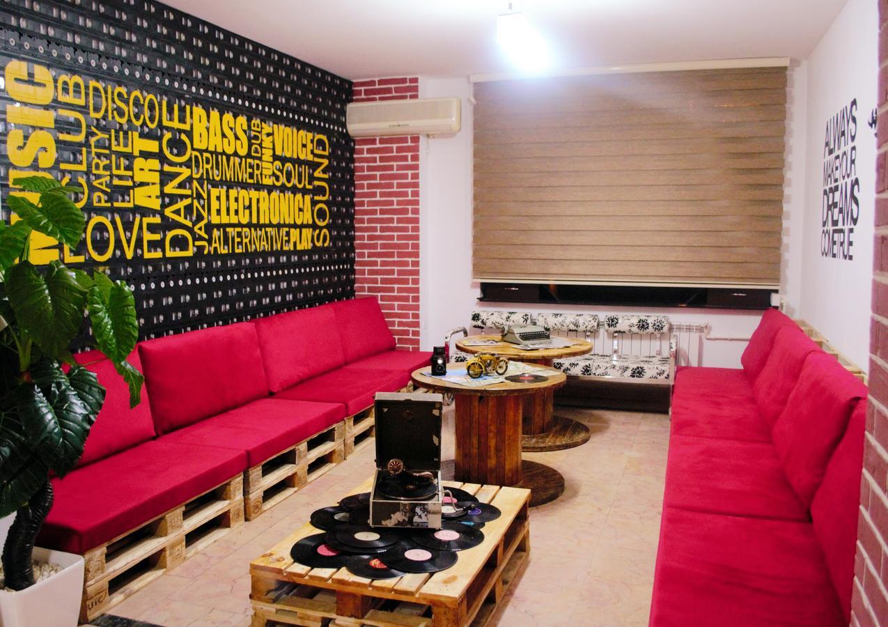 Loft Hostel Baku Ngoại thất bức ảnh